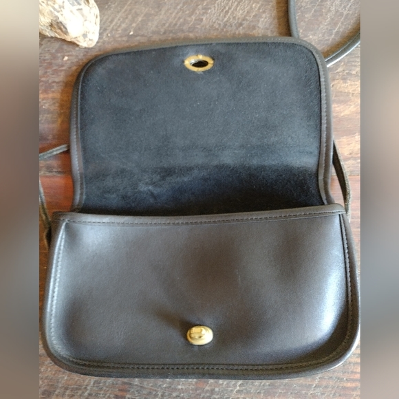 Coach Vintage Black Dinky Crossbody Handbag - Picture 5 of 12